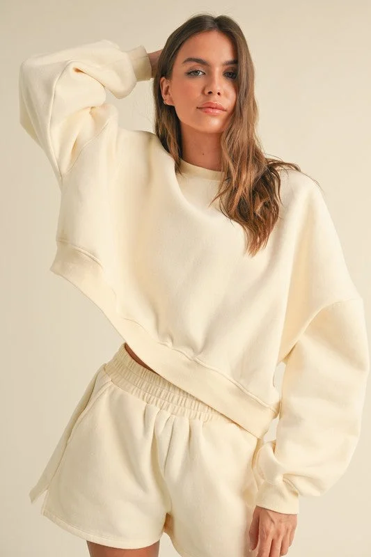 Calm & Cozy Sweatshirt Hoodie with Set-In Sleeves Structured Classic