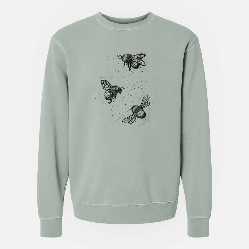 American Bumblebee Trio - Bombus Pensylvanicus - Unisex Pigment Dyed Crew Sweatshirt Hoodie with Relaxed Fit Easy Casual