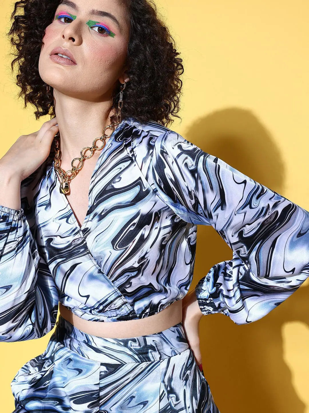 Women Blue & Black Satin Marble Print Wrap Crop Top Collared Crew Neck Turtle Neck