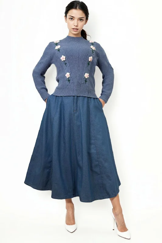 LS65017 FLORAL APPLIQUE PULLOVER SWEATER (BLUE, WHT) Hooded Caped Shawl Collar
