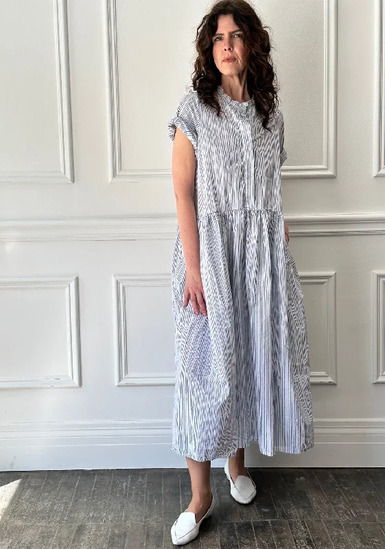 BERGFABEL - Farmer Dress in Blue Stripe