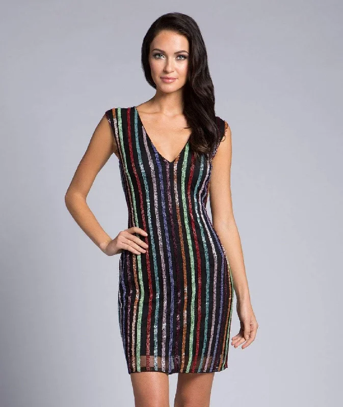 Lara Dresses 33607
