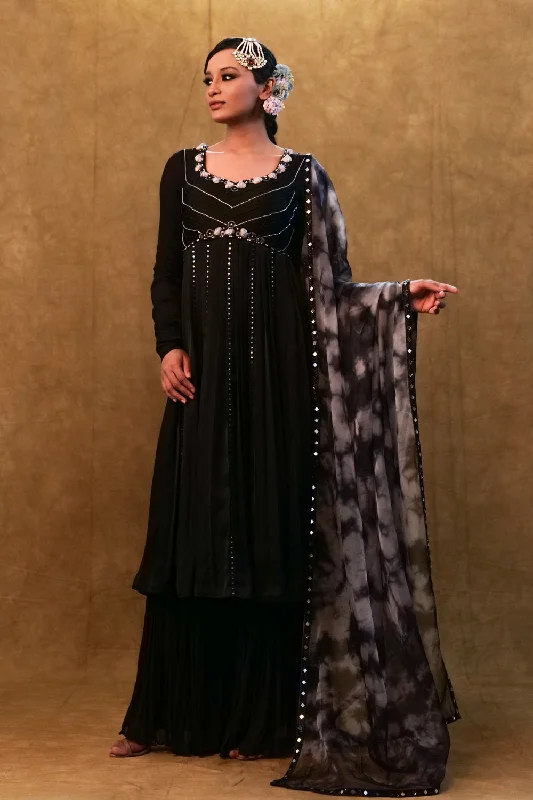 Black Anarkali Paired With Tie- Dye Dupatta And Flared Pants Flared Jeggings,