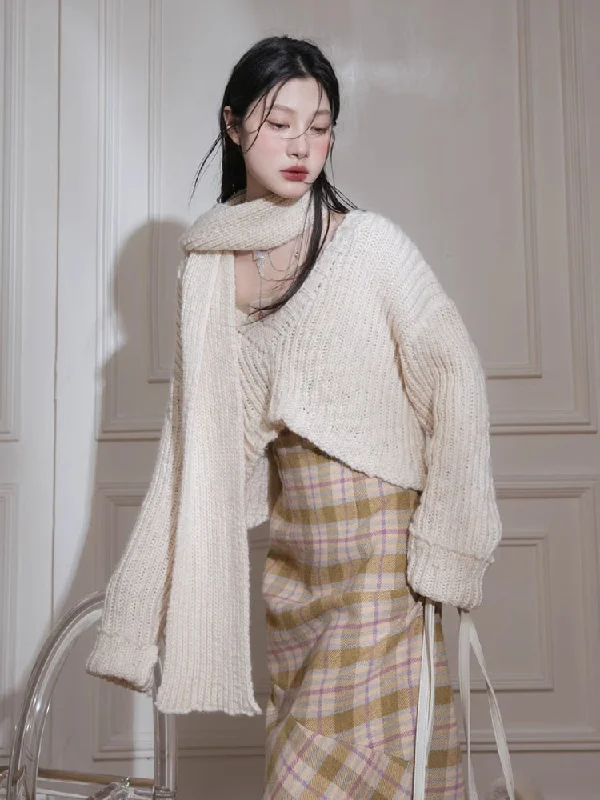 Thick wool short sweater + scarf【s0000005865】 Turtle Neck Boat Neck Asymmetrical Neck