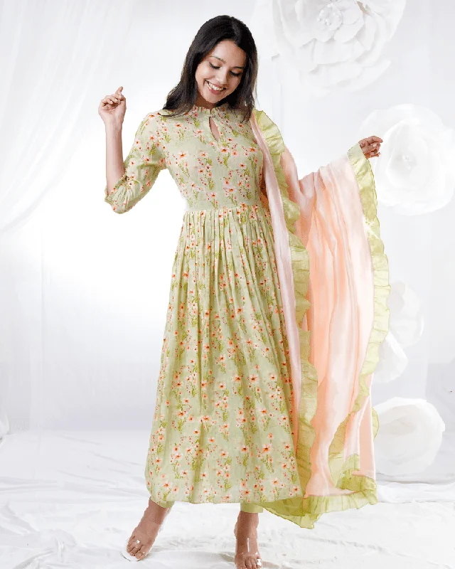 GREEN AND PEACH FLORAL KURTA PANT AND DUPATTA Limited Edition Stretch,