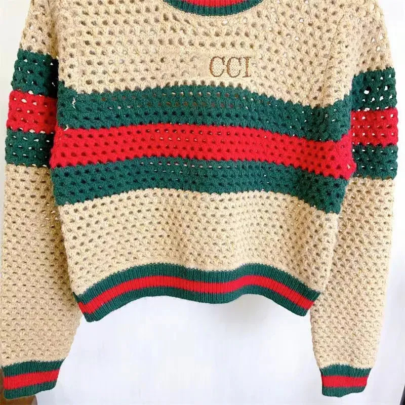 Designer embroidered letter pattern color blocking cut out knit sweater with a slim fit and slim fit, new top for autumn and winter High Neck Crew Neck V-Neck